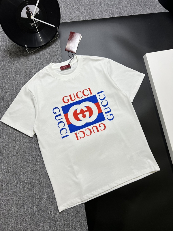 ブランドTシャツ背面デザイン